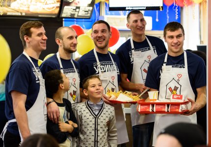 БСТ. Баскетболисты «Уфимца» приняли участие в благотворительной акции